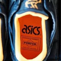 AsicsOnitsuka chat bot