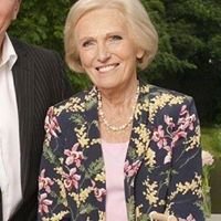 Mary Berry's Showstopping Jackets chat bot