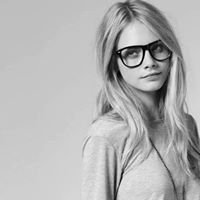 Dress like Cara chat bot