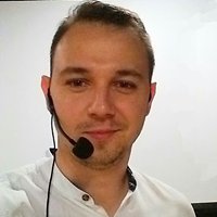 Nick Chakarov - онлайн бизнес chat bot