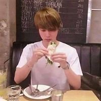 Eat"me"Jin.com chat bot