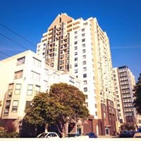 Luxury Estate California chat bot