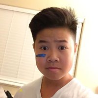 Christopher Pham Fanpage chat bot