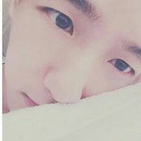 Byun Baek-hyun chat bot